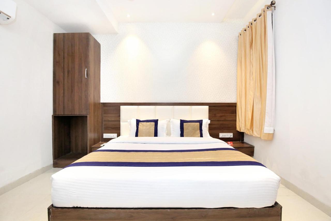 Oyo 11680 Hotel Grand Star Amritsar Extérieur photo